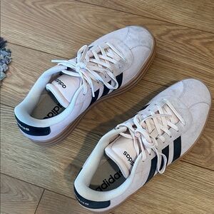 Adidas VL Court Bold